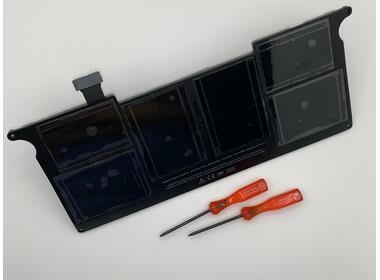 Акумуляторна батарея для ноутбука Apple A1406 MacBook Air 11" A1370 (2011) 7.3V Black 4680mAh Orig