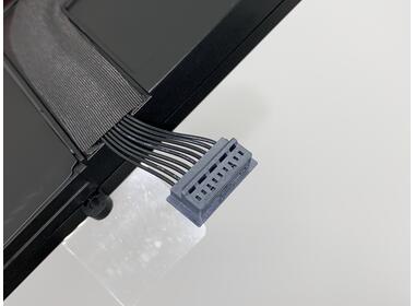 Аккумуляторная батарея для ноутбука Apple A1382 MacBook Pro A1286 15&quot; 10.8V Black 5600mAh OEM - фото 4