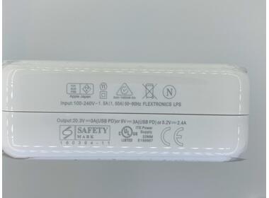 Блок живлення для ноутбука Apple MacBook Pro USB Type-C 61W MNF72 OEM - фото 3